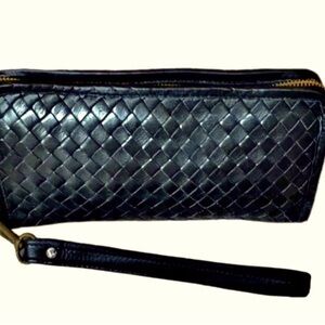 Viola Castellani Woven Leather Wristlet clutch wallet purse Italy